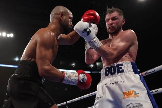 Maxi Hughes beats former world champion Kid Galahad photo by Mark Robinson