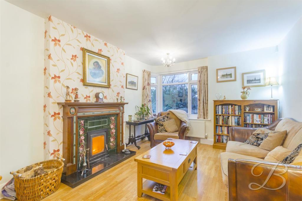 Just when you thought we were done with the reception rooms, here is another. It's an additional living room, tastefully decorated to a high standard.