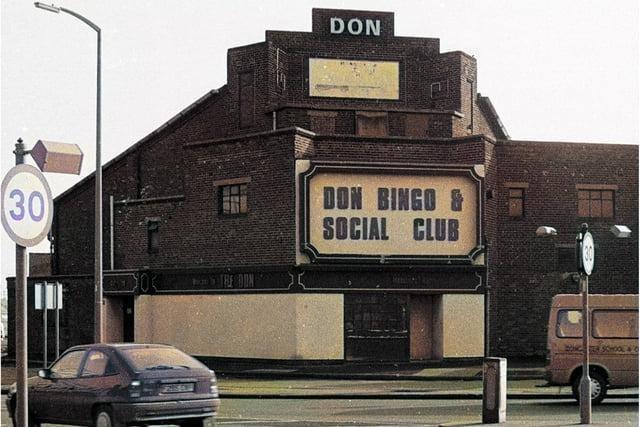 The former Don Cinema, later a Bingo Club, on North Bridge.