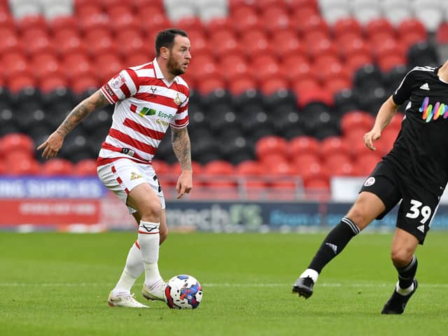 Lee Tomlin in action for Doncaster Rovers.