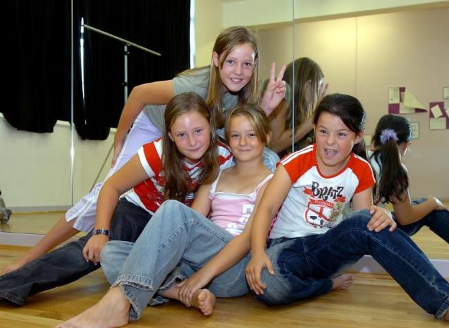 Armthorpe School ran a street dance class during the Summer of 2006. Emma Crossland, Andrea Crossland, Nikita, and Siobhan Fitzakerly.