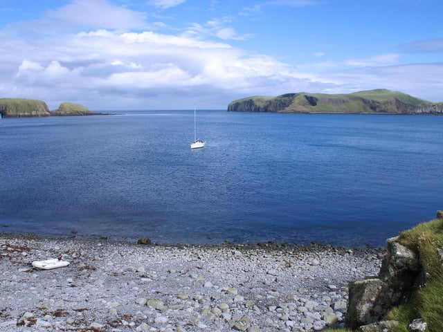 Between Skye and the Outer Hebrides, The Shiant Isles are a small group of islands home to around 30,000 seabirds and beautiful, wild views.
There is a Skye, Small Isles and Shiants Cruise run by Hebrides Cruises from Oban for getting there.