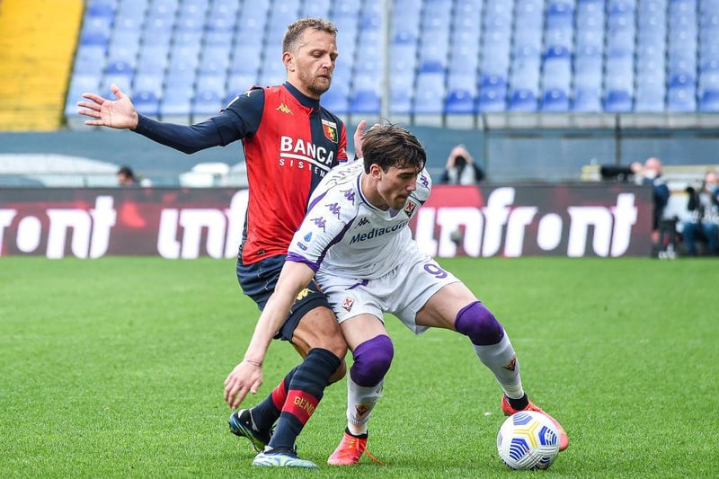 Liverpool are interested in Fiorentina striker Dusan Vlahovic, but the Italian side are keen to keep old of the 21-year-old. (Tuttosport) 

(Photo by Getty Images)