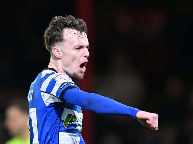 Provided a lively injection when he came on, with some good carries of the ball and darting runs down the left flank.