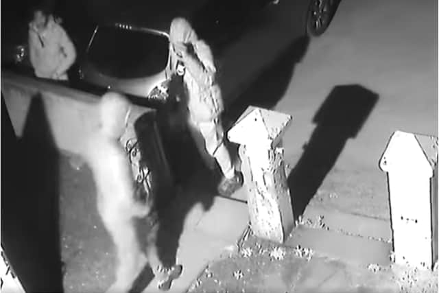 Police have released CCTV of a gang of men.