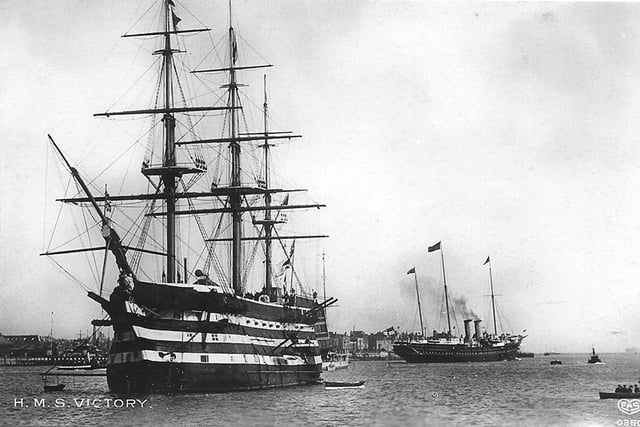 H.M.S. Victory & H.M.Y. Victoria & Albert - Portsmouth Harbour