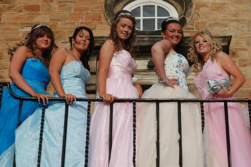 Were you one of the students at the 2010 Jarrow School prom?