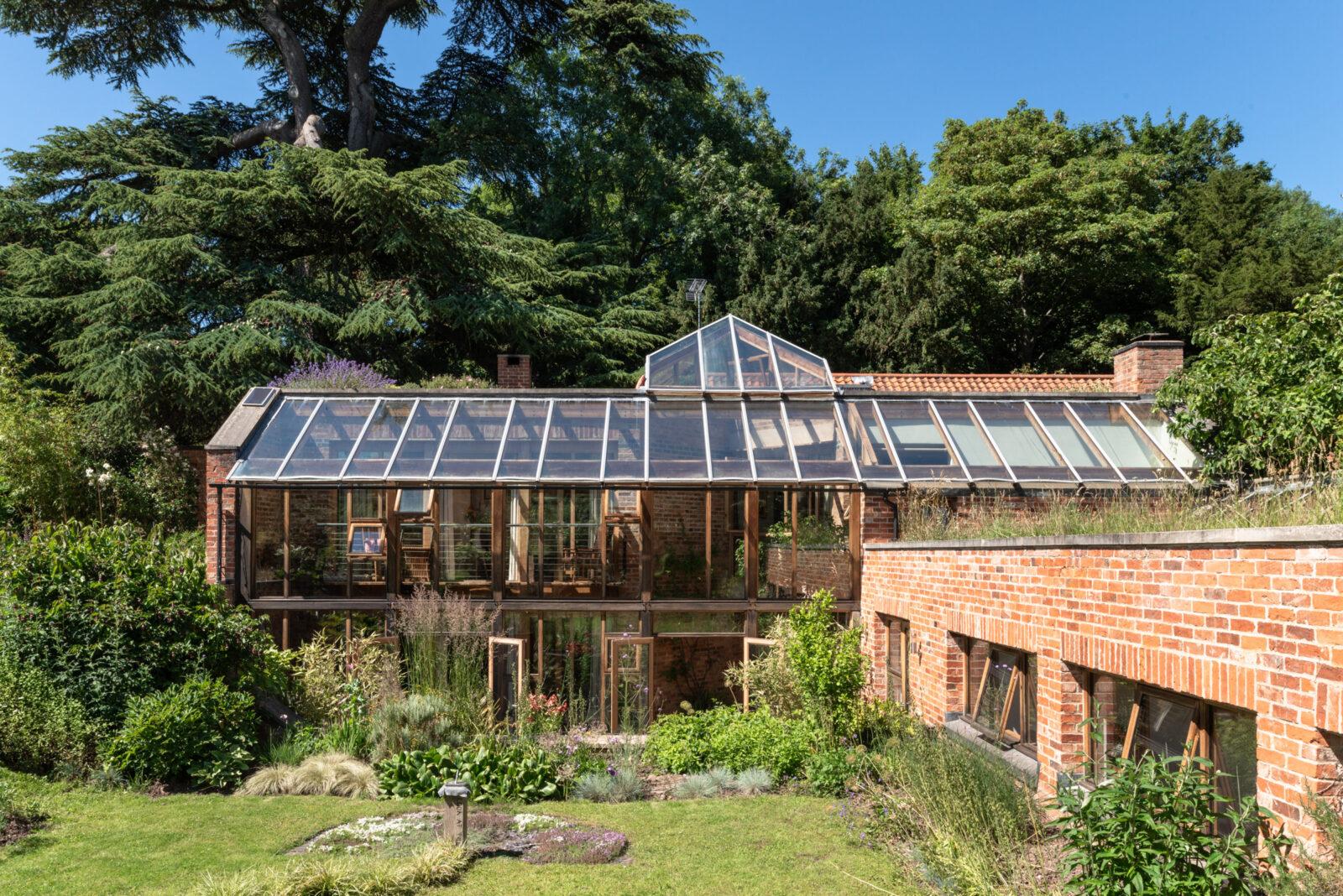 The Garden House, a seven bedroom house in Southwell.