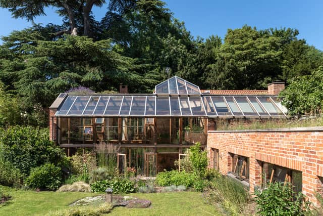 The Garden House, a seven bedroom house in Southwell.