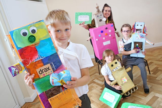 Sunnyfields Primary School Teacher Chloe Hoogwerf with Key Stage 2 pupils Oliver, Lilly and Lilly-Mae