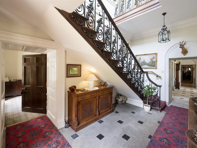 The home dates from 1749.