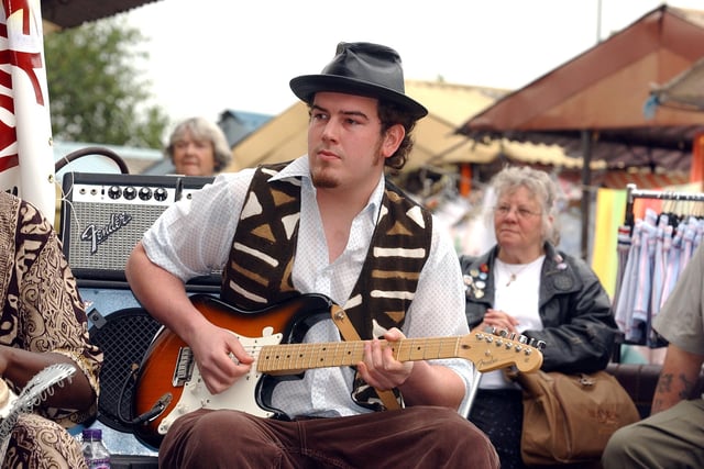 Guitarist Cooper Nixon entertained shoppers outside the Doncaster Corn Exchange in 2004