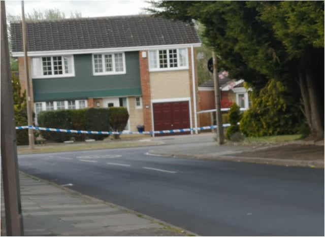 Stoops Lane in Bessacarr has been sealed off.