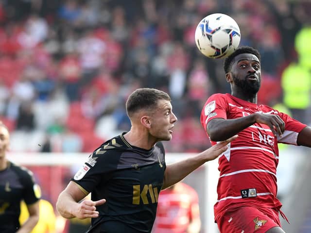 Jordy Hiwula in action for Doncaster Rovers.