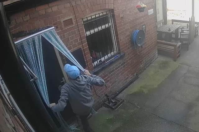 The moment the thief tried to kick a door in