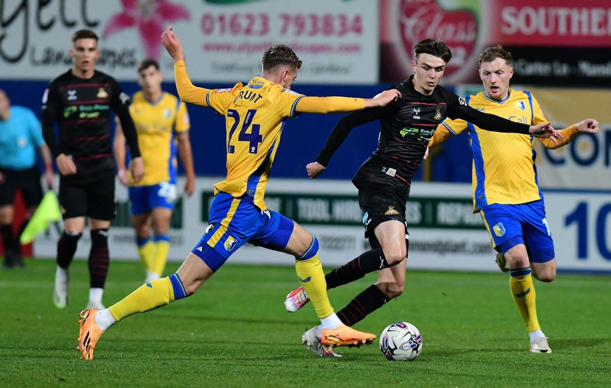 Doncaster Rovers: Sheffield United loanee Louie Marsh breaks silence after sickening injury