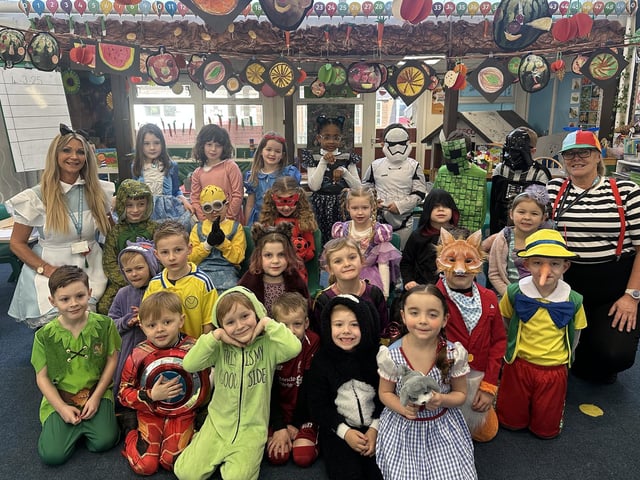 Green Top Primary School Class 6