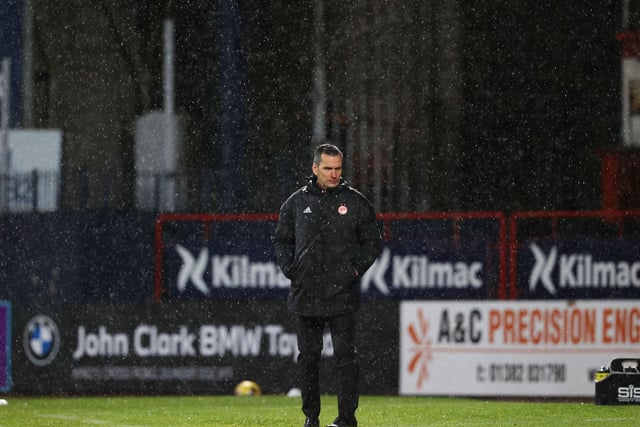 Aberdeen fans made their feelings known about Stephen Glass’ management during the club’s 2-1 loss to Dundee on Saturday evening. Dons supporters chanted for him to leave, something Glass recognised. He said: "The reality of managing football clubs like this is the reality of playing for football clubs like this, you don’t last very long if you can’t win games.” (BBC)