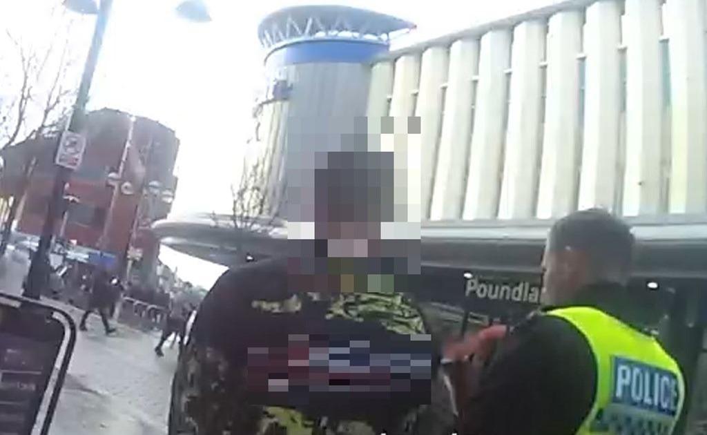 Man, 19, arrested after 'swinging' a knife in Doncaster city centre