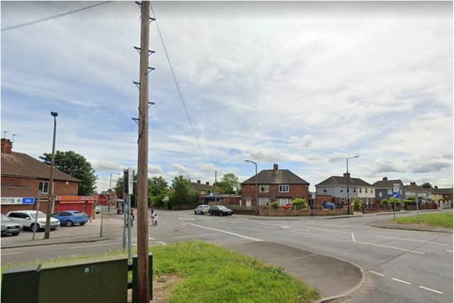 Man rushed to hospital with serious injuries after Doncaster street assault