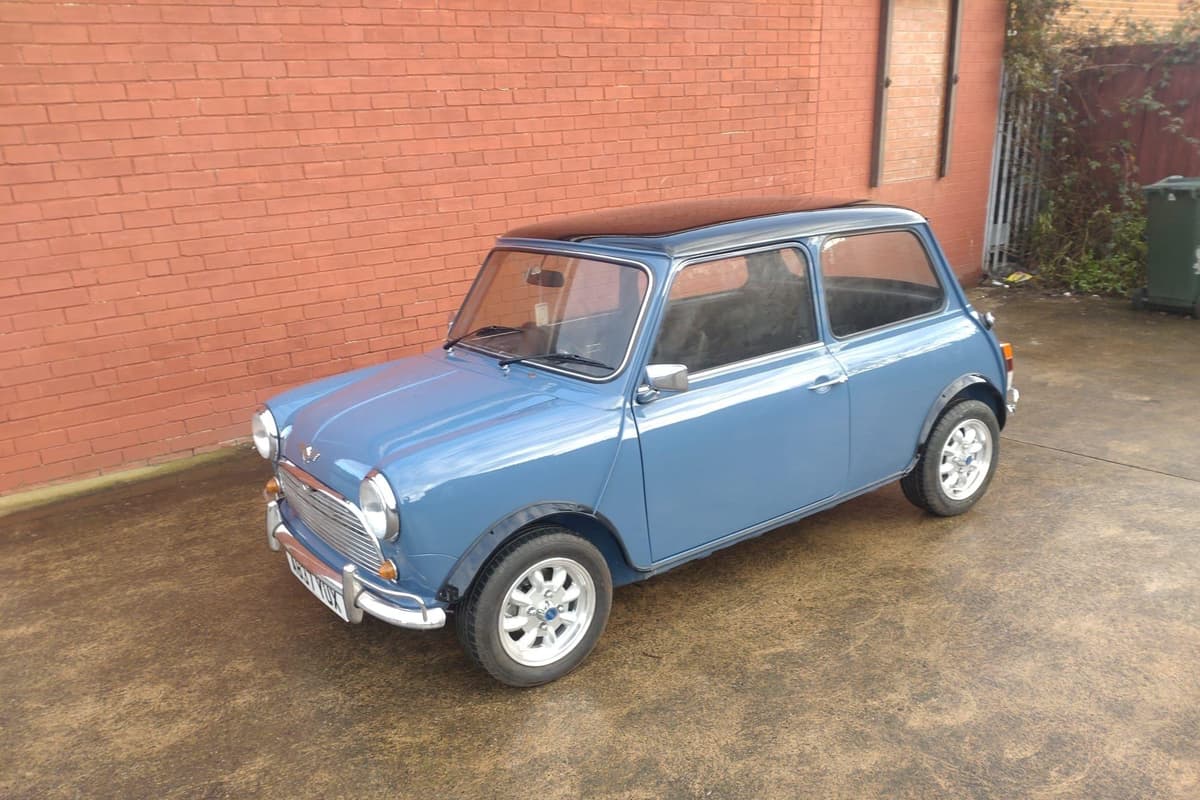 Three classic Mini motor cars and 20 sets of tyres worth £120,000 stolen from Doncaster warehouse 