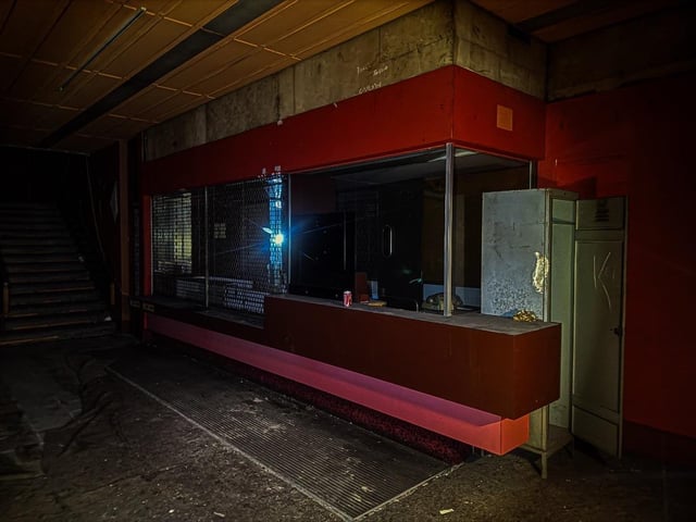 The ticket office and snack bar as it looks today.