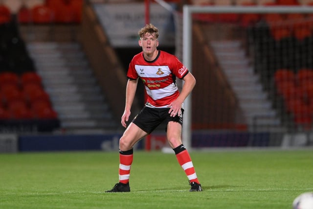 Replaced due to injury after just 35 minutes. It had been a difficult start for him before then. A night when nothing went right for the young defender.