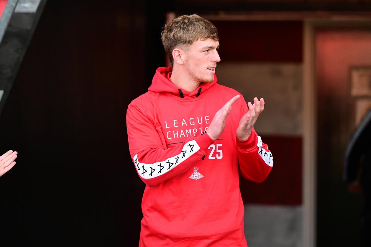 'I can see why' - Bobby Faulkner uncertainty continues amid Doncaster Rovers contract offer