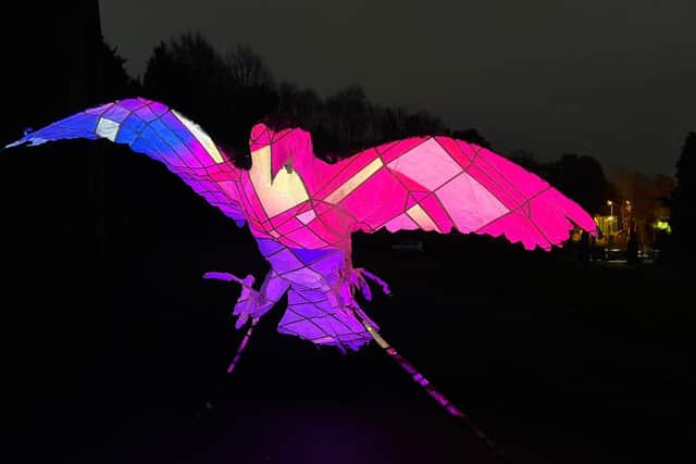 Wayne Sables Starling sculpture.