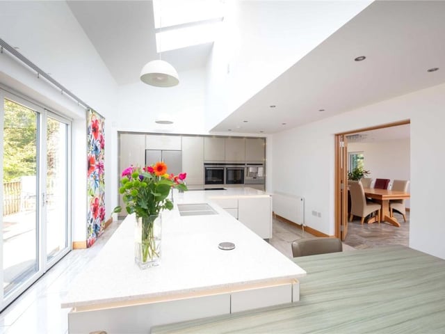 The luxury German kitchen boasts a full range of integral Siemens appliances including combination microwave oven, conventional fan oven and grill, gas hob, integral multi-function coffee machine and two dishwashers.