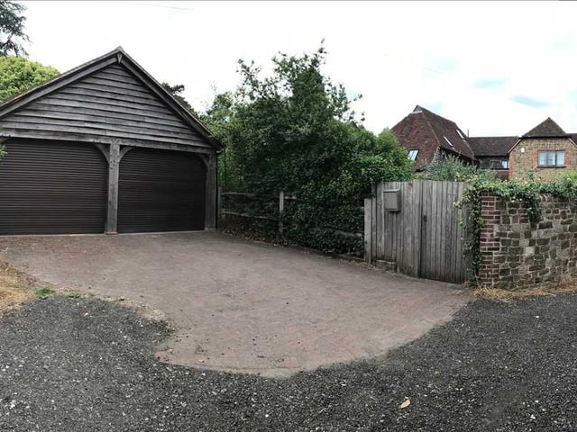 Garage.