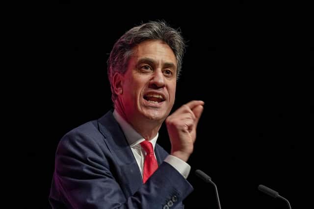 Doncaster MP Ed Miliband campaigns for Banking Hub in Askern.