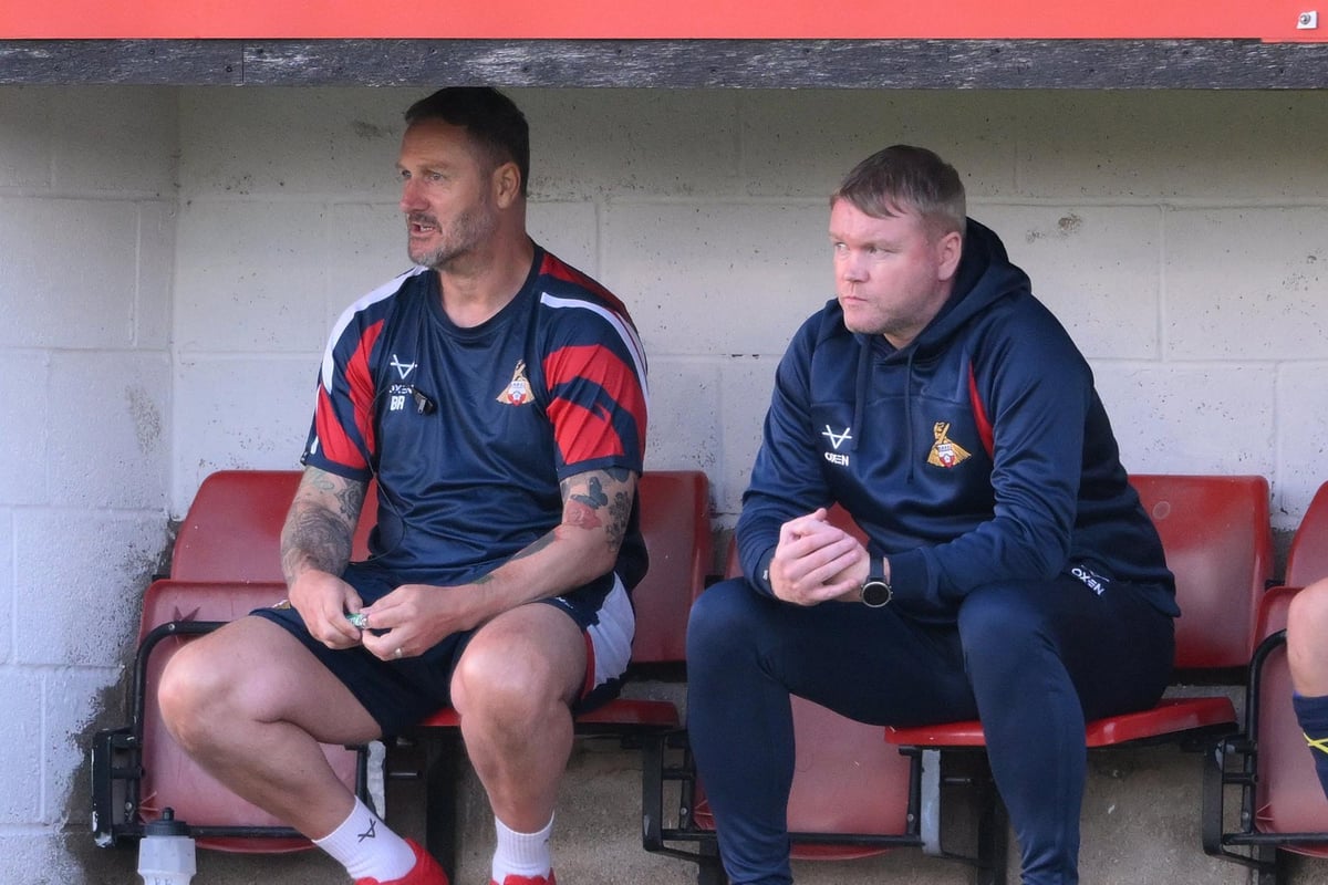 Grant McCann puts rough timescale on Doncaster Rovers defender's return from injury