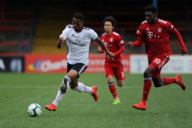 Queens Park Rangers are closing in on a deadline day signing of Benfica forward Chris Willock. The 22-year old – brother of Arsenal’s Joe Willock - will join on a permanent deal for a fee of £750,000. (Sky Sports)