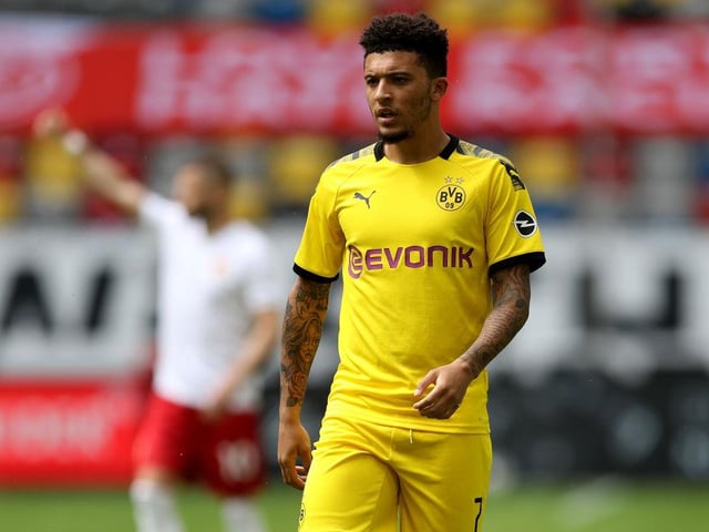 Manchester United are on the verge of agreeing a £108m deal for Jadon Sancho. Personal terms are being finalised, where an agreement could be struck next week. (Daily Mail)