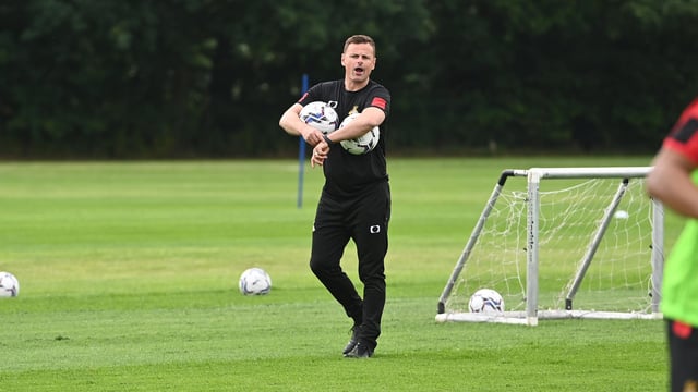 Richie Wellens gives out instructions to his squad during the first week of pre-season training
