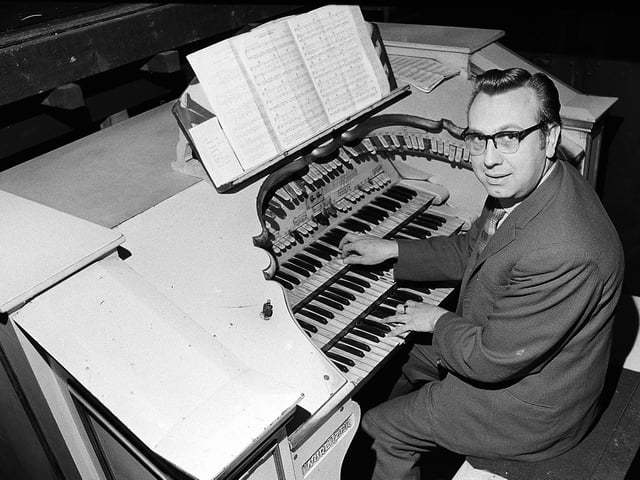 Granada Cinema organist pictured in 1968