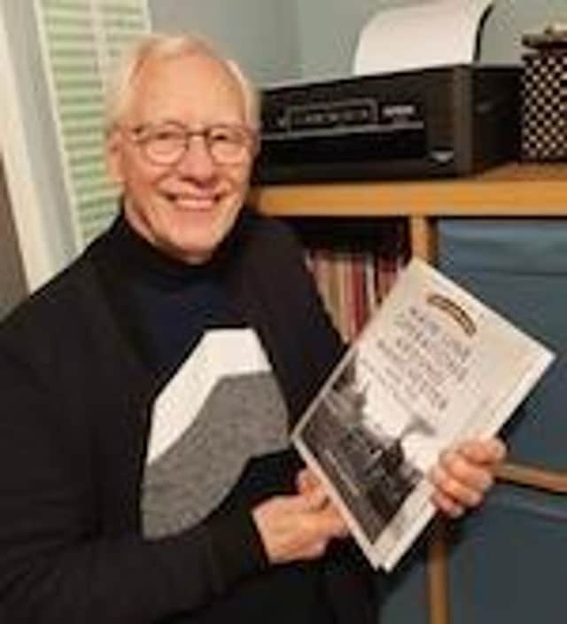 Author Bob Pixton