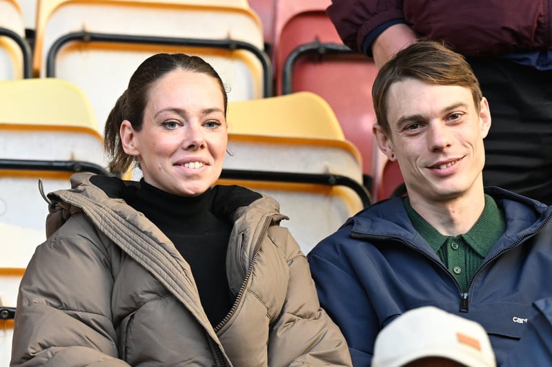 Doncaster Rovers returned to winning ways with a 2-1 win at Bradford City.