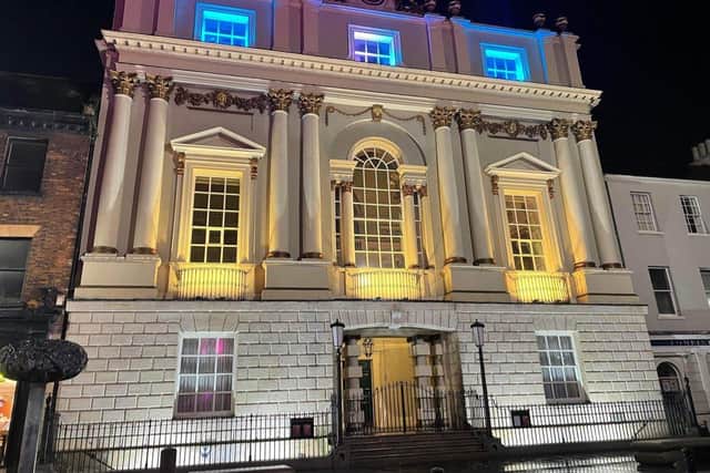 Mansion House in the colours of the Ukrainian flag