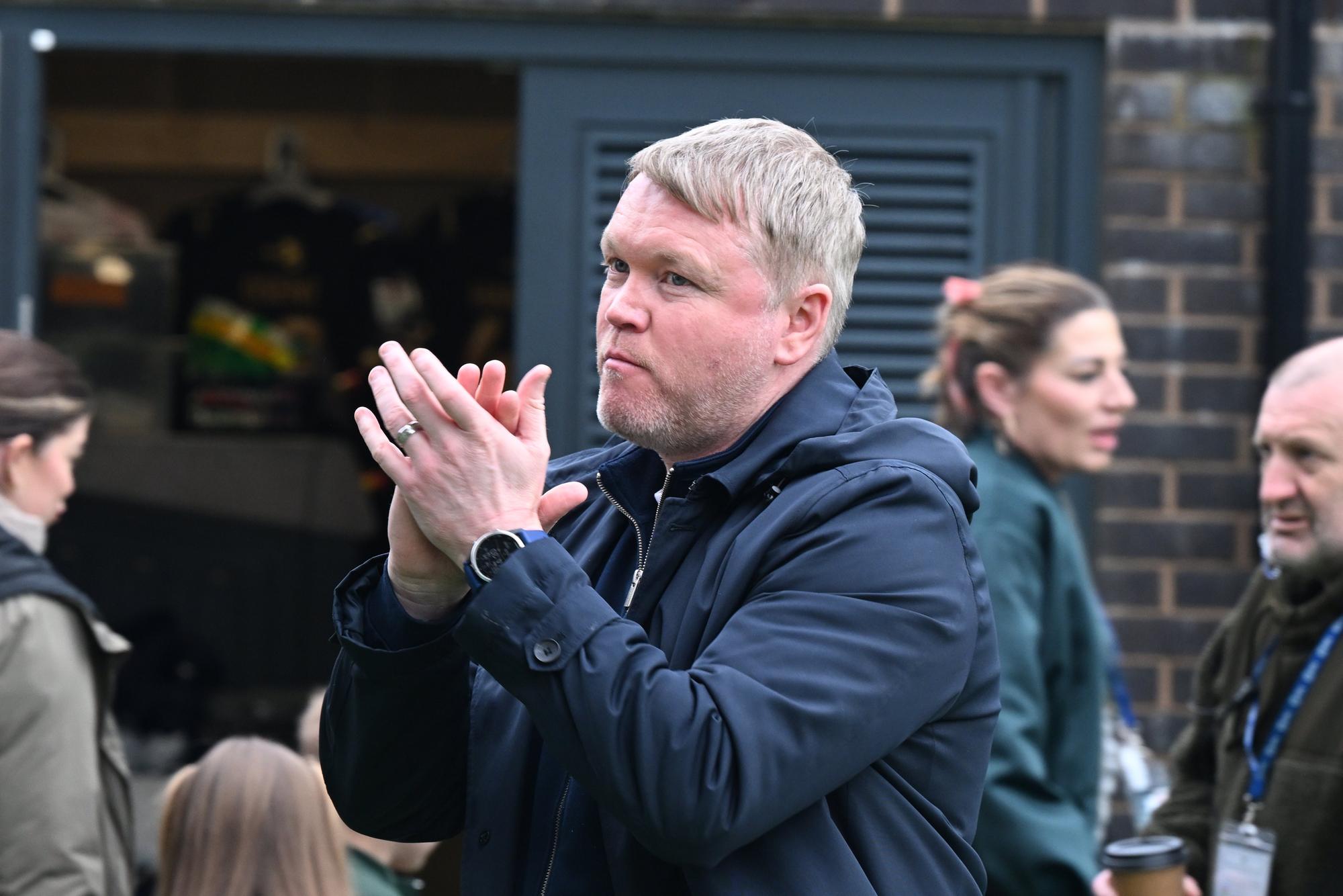 Die knappe Zwei-Wort-Reaktion von Doncaster Rovers-Trainer Grant McCann ...