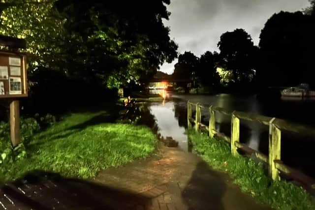 The River Don has burst its banks in Sprotbrough overnight. (Photo: Tracy Clayton).