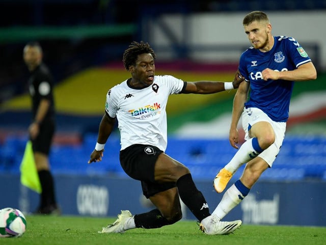 Burnley are being priced out of a move for Jonjoe Kenny as the Clarets are unwilling to pay Everton’s £10million asking price, instead hoping for a loan with an option to buy in the summer. (Daily Mirror)