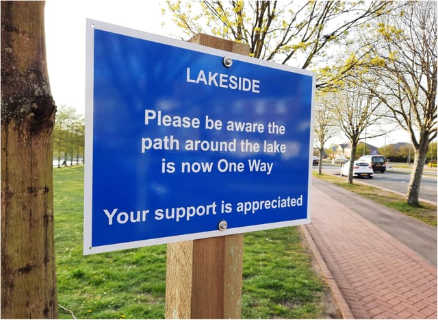 The one way signs have been installed at Lakeside.