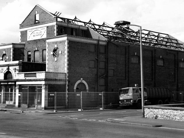 Demolition work beings on Carcroft cinema