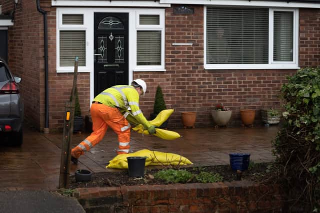 Sandbags being delivered to homes in Fishlake, Doncaster, ahead of potential flooding (pic: Tom Maddick / SWNS)
