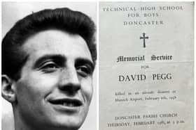 A memorial service for David Pegg has been offered to Manchester United.