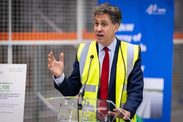 Ed Miliband has pledged new cleaner, greener energy projects will create jobs.