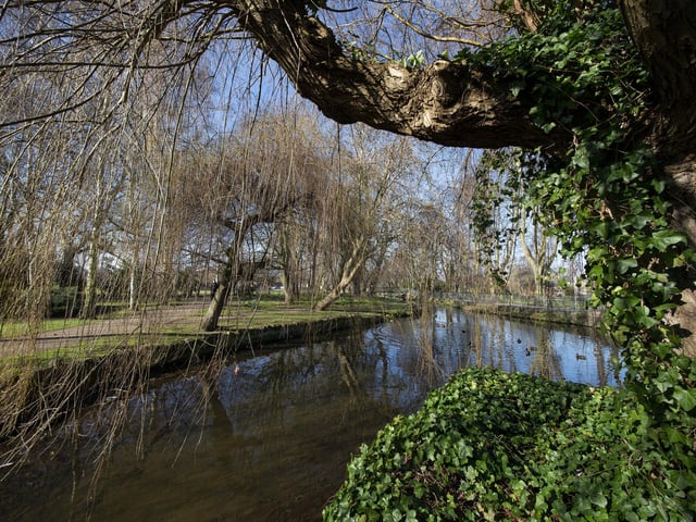 The Canch, Worksop has a skatepark, formal gardens and sensory garden.