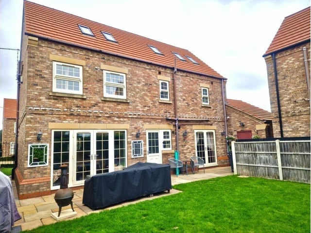 A rear view of the cul-de-sac property.